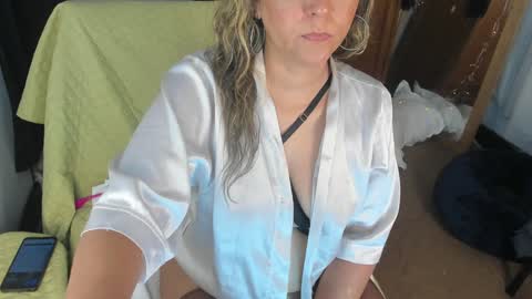 - E S T R E L L A  M I L F - online show from December 30, 4:53 am