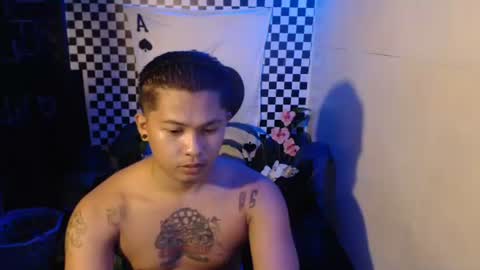 im esward tynn online show from November 10, 3:27 am