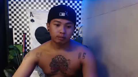 im esward tynn online show from December 1, 5:01 am