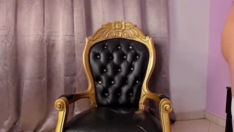 Snapshot of eterea_blow chatting on January 19, 2:57 am Eterea online show from January 19, 2:57 am