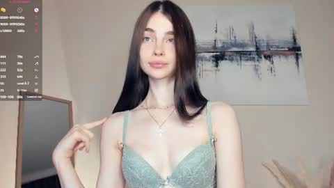 Mary online show from July 12, 7:54 am