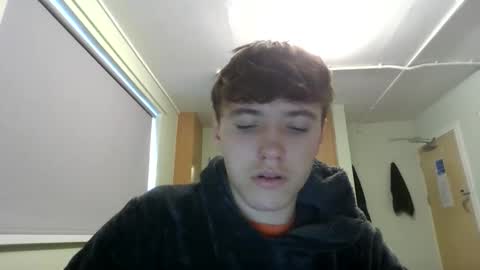 Snapshot of ethan404666 chatting on February 21, 12:50 pm ethan404666 online show from February 21, 12:50 pm