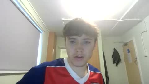 Snapshot of ethan404666 chatting on March 14, 3:50 pm ethan404666 online show from March 14, 3:50 pm