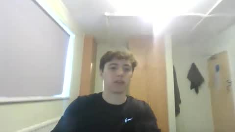 Snapshot of ethan404666 chatting on March 28, 1:11 pm ethan404666 online show from March 28, 1:11 pm