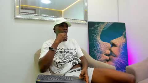 Ethan OPry online show from November 16, 8:03 pm