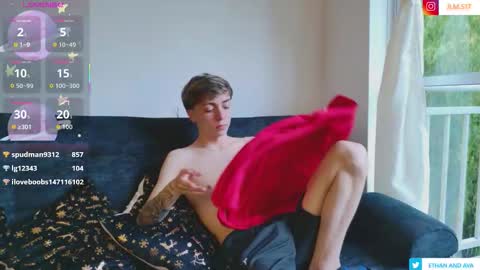 ethan and ava online show from November 23, 2:50 pm