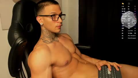 Ethan - Independent model online show from July 28, 8:52 pm