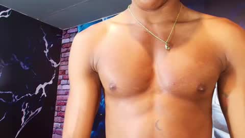 Snapshot of ethan_fox11 chatting on February 17, 2:48 pm King Ethan online show from February 17, 2:48 pm