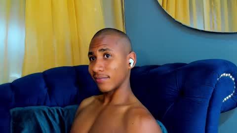 Snapshot of ethan_fox11 chatting on March 12, 2:34 pm King Ethan online show from March 12, 2:34 pm