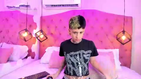 Ethan online show from July 26, 5:48 am
