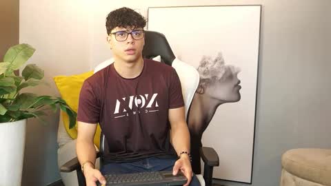 Snapshot of ethan_occonor chatting on October 3, 12:35 pm ethan_occonor online show from October 3, 12:35 pm