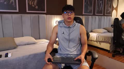 Snapshot of ethan_occonor chatting on October 7, 12:13 pm ethan_occonor online show from October 7, 12:13 pm