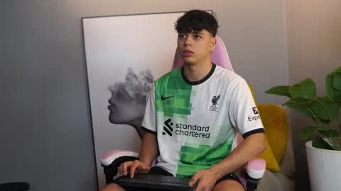 Snapshot of ethan_occonor chatting on November 1, 12:51 pm ethan_occonor online show from November 1, 12:51 pm