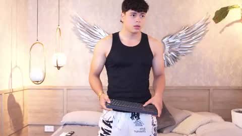 ethan_occonor online show from June 15, 5:59 pm