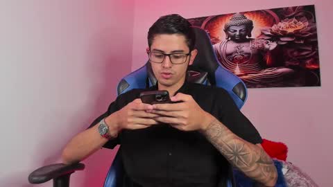 ETHAN SAI online show from February 25, 6:09 pm