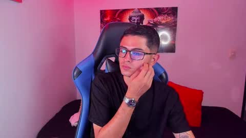 Snapshot of ethan_sai01 chatting on November 5, 12:54 am ETHAN SAI online show from November 5, 12:54 am