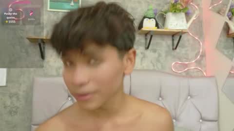 Ethan online show from February 9, 6:56 pm