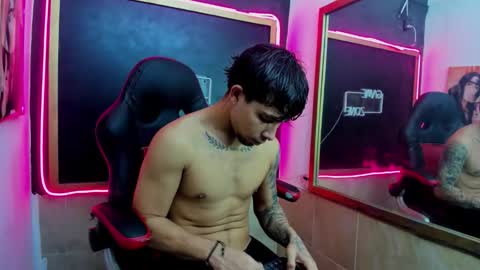 Ethan online show from November 10, 4:11 am
