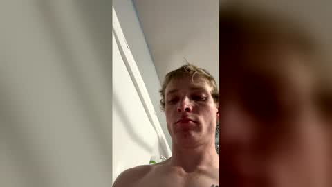 Snapshot of ethanbmx2001 chatting on April 9, 3:17 pm ethanbmx2001 online show from April 9, 3:17 pm