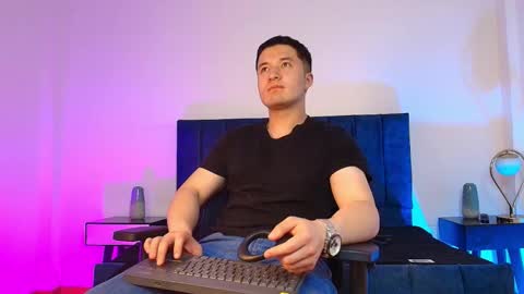 ethanconnor_ online show from January 18, 3:54 am