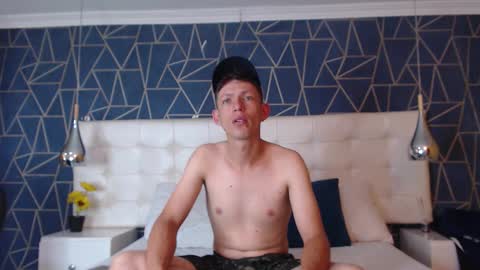 Ethan online show from February 10, 1:48 pm