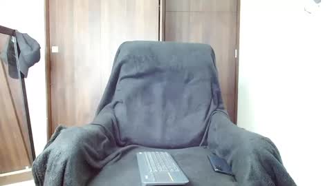 Snapshot of ethangreey1 chatting on January 31, 9:16 pm ethangreey1 online show from January 31, 9:16 pm