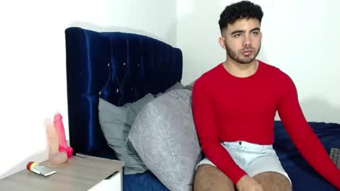 Snapshot of ethanhairy chatting on February 5, 7:31 pm Ethan online show from February 5, 7:31 pm