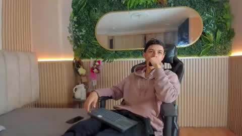 ethanlowell online show from February 22, 3:51 am