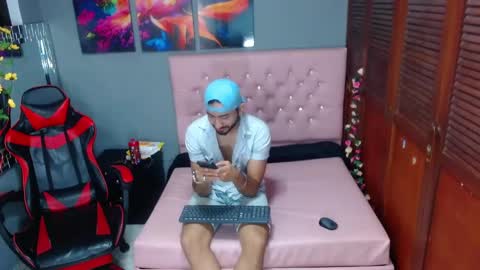 Ethan for u  online show from September 21, 8:43 pm