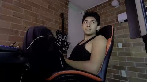 ethann2_ online show from June 11, 3:15 am