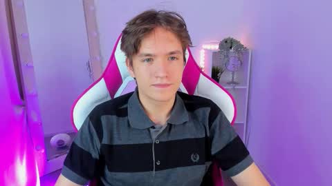 Ethan online show from October 2, 9:11 pm