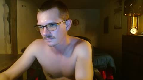 ethansteelexxx2 online show from May 15, 11:23 pm
