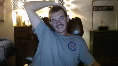 ethansteelexxx2 online show from July 19, 1:53 am