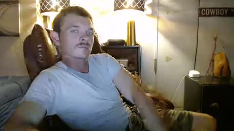 ethansteelexxx2 online show from August 1, 4:23 am