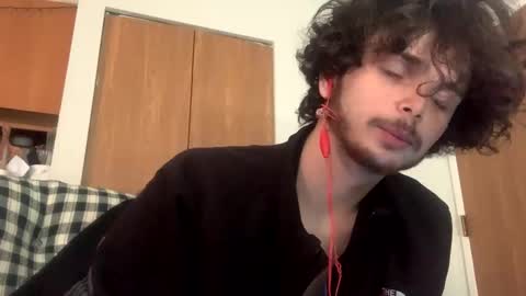 ethb0211 online show from March 29, 7:03 pm