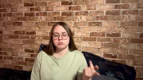 Lily online show from October 2, 5:09 pm