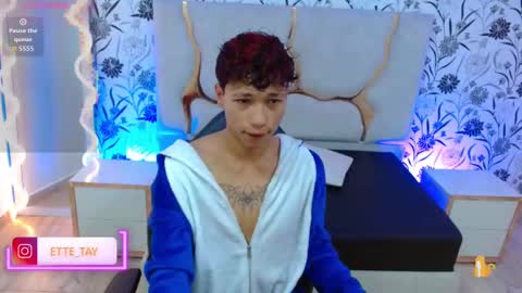 ette online show from September 23, 3:31 am