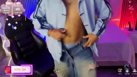 ette online show from March 5, 3:13 am