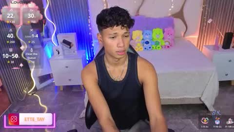 ette online show from March 19, 7:40 pm