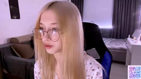 Tali online show from March 27, 11:10 am