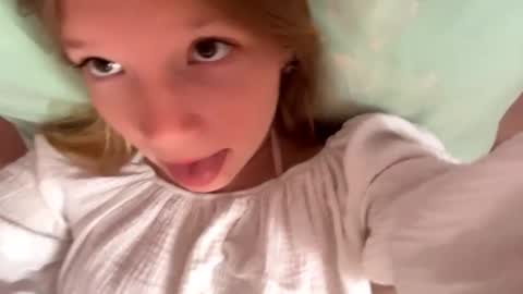 Lana online show from September 12, 5:40 am