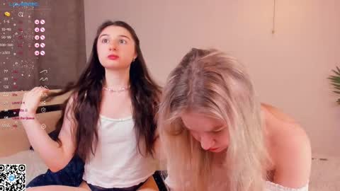 Kira and Kamila online show from February 20, 7:41 pm