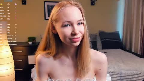 Kira and Kamila online show from February 28, 7:05 am