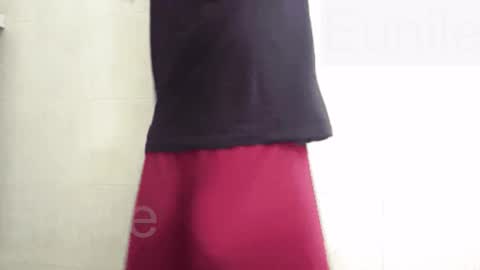 Snapshot of eunile chatting on December 14, 11:59 am eunile online show from December 14, 11:59 am