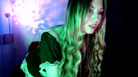 Liana online show from March 4, 4:41 pm