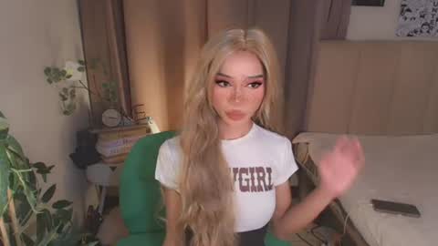 euphoric_goddess online show from June 20, 8:00 pm