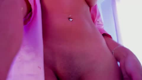 eva1green1 online show from February 7, 3:30 pm