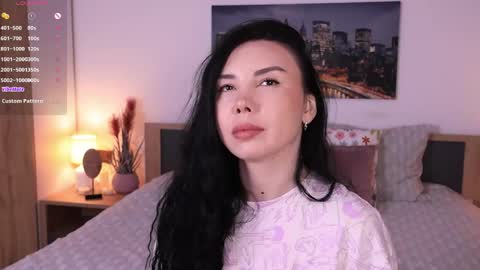 Snapshot of eva__si chatting on April 5, 6:43 am Eva online show from April 5, 6:43 am