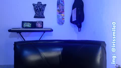 Snapshot of eva_brooks1 chatting on January 28, 1:08 am Iris Smile independent model online show from January 28, 1:08 am