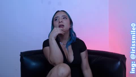 Snapshot of eva_brooks1 chatting on February 19, 7:17 am Iris Smile independent model online show from February 19, 7:17 am